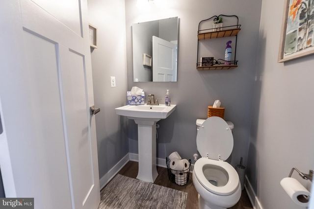 22 WINIFRED DR, Hanover, PA 17331