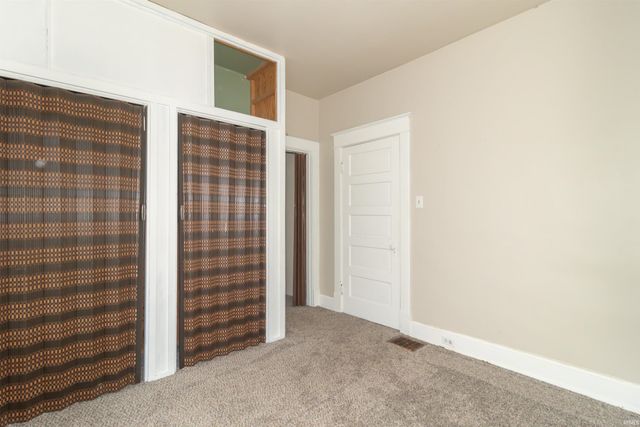 2117 Cherrywood Avenue, New Castle, IN 47362