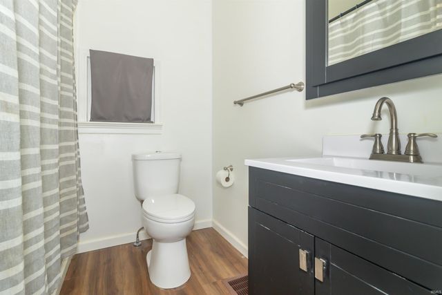 2117 Cherrywood Avenue, New Castle, IN 47362