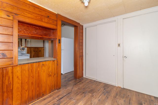 2117 Cherrywood Avenue, New Castle, IN 47362