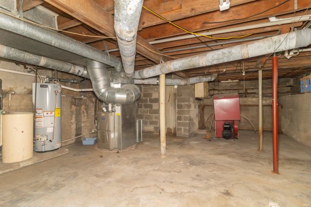 2117 Cherrywood Avenue, New Castle, IN 47362