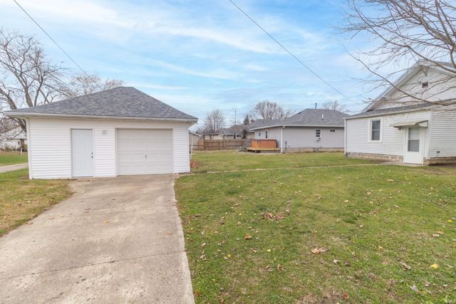 2117 Cherrywood Avenue, New Castle, IN 47362
