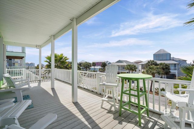 674 Morgantown Boulevard, Gulf Shores, AL 36542