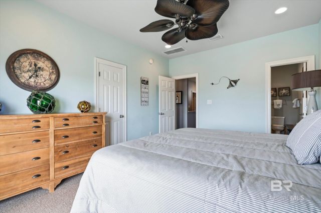 674 Morgantown Boulevard, Gulf Shores, AL 36542