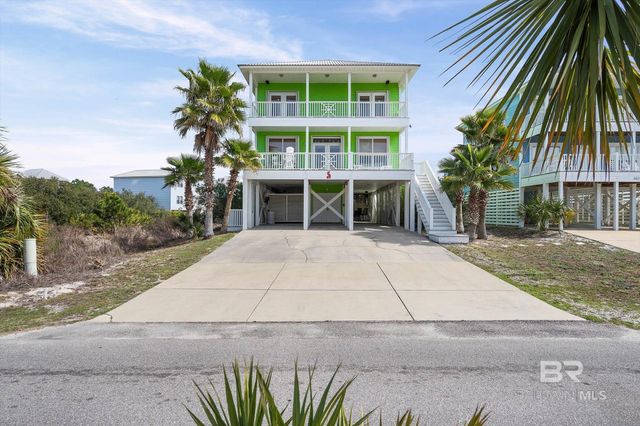 674 Morgantown Boulevard, Gulf Shores, AL 36542