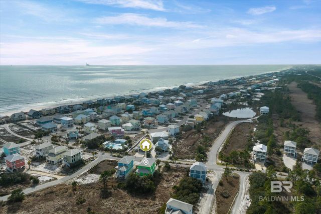 674 Morgantown Boulevard, Gulf Shores, AL 36542