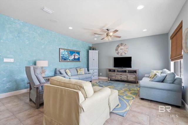 674 Morgantown Boulevard, Gulf Shores, AL 36542