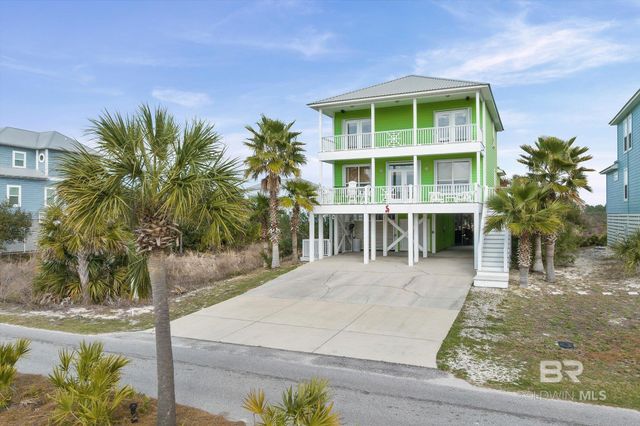 674 Morgantown Boulevard, Gulf Shores, AL 36542