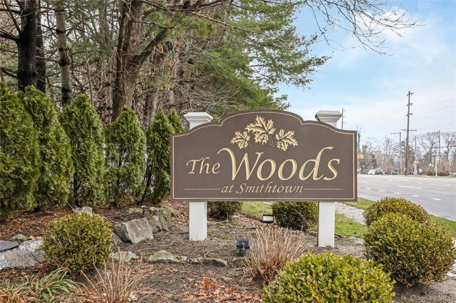 17 Jeremy Circle, Nesconset, NY 11767