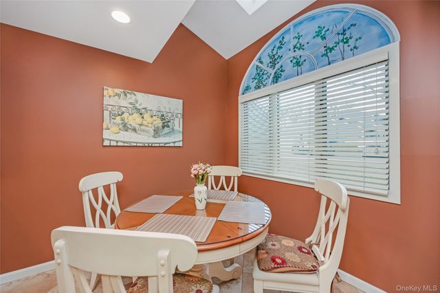 17 Jeremy Circle, Nesconset, NY 11767