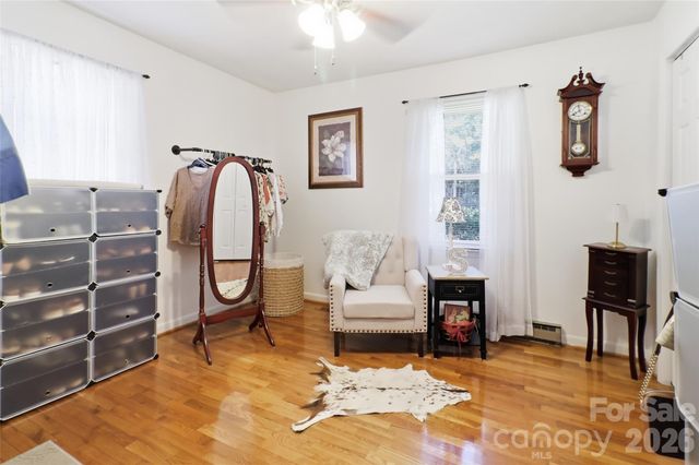 724 Hillcrest Drive, Bessemer City, NC 28016