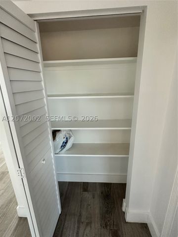 3601 NE 170th St 409, North Miami Beach, FL 33160
