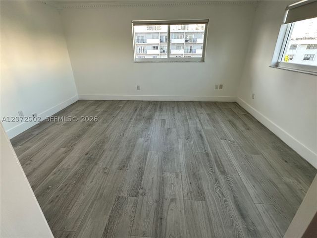 3601 NE 170th St 409, North Miami Beach, FL 33160