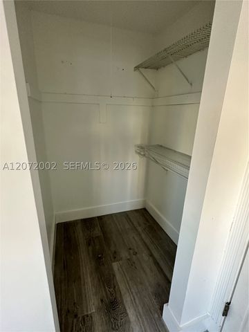 3601 NE 170th St 409, North Miami Beach, FL 33160