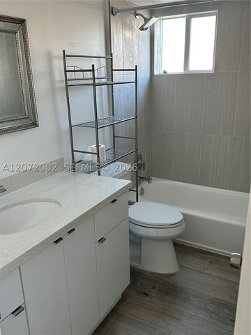 3601 NE 170th St 409, North Miami Beach, FL 33160