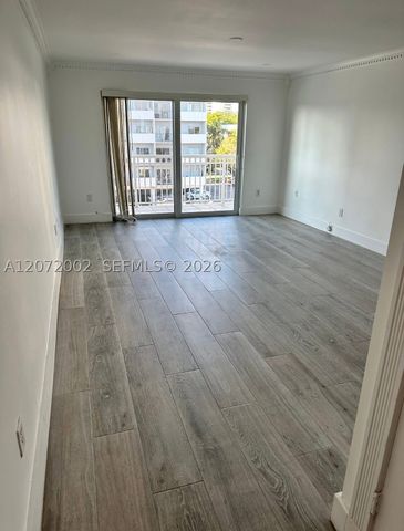 3601 NE 170th St 409, North Miami Beach, FL 33160