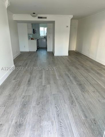 3601 NE 170th St 409, North Miami Beach, FL 33160
