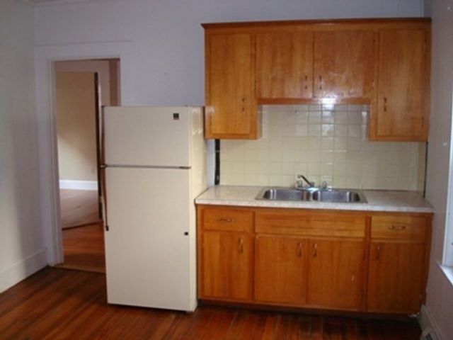 246 Powder House Blvd, Somerville, MA 02144