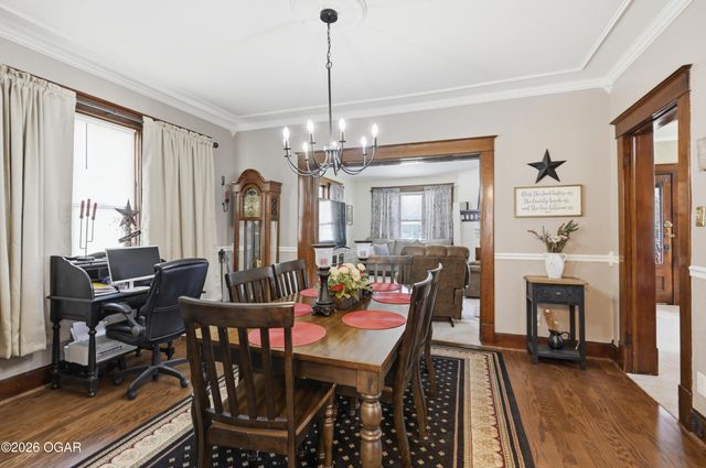 1014 Cherokee Avenue, Seneca, MO 64865