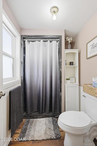 1014 Cherokee Avenue, Seneca, MO 64865