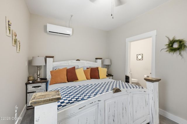 1014 Cherokee Avenue, Seneca, MO 64865