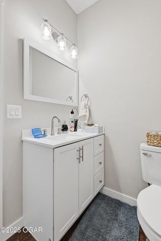 1014 Cherokee Avenue, Seneca, MO 64865