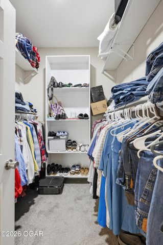 1014 Cherokee Avenue, Seneca, MO 64865