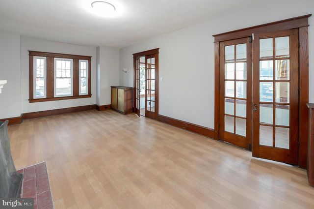 501 SUMMIT AVE, Westville, NJ 08093