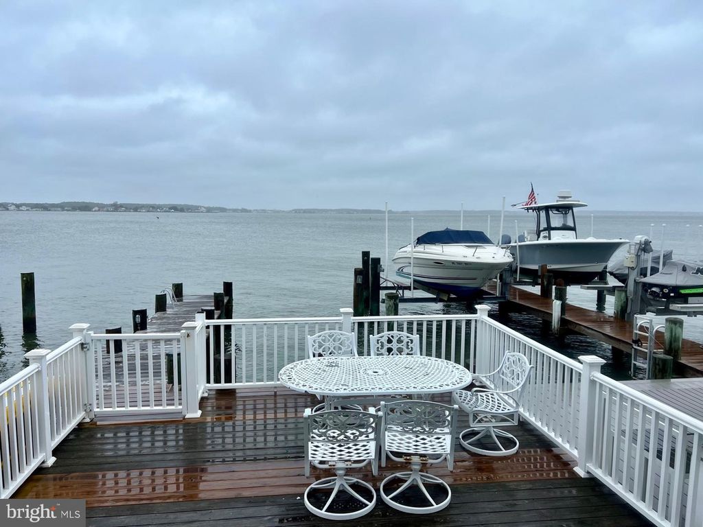 609 BAYSHORE DR #32, Ocean City, MD 21842