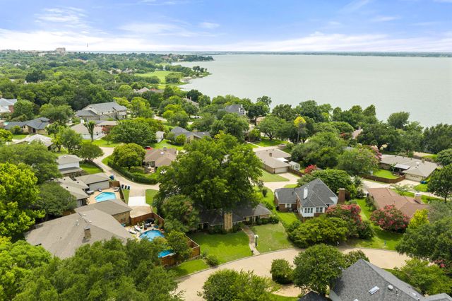 203 Tanya Drive, Rockwall, TX 75087