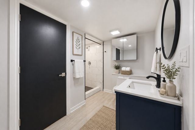 2524 W 45th Street, Chicago, IL 60632