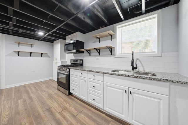 2524 W 45th Street, Chicago, IL 60632