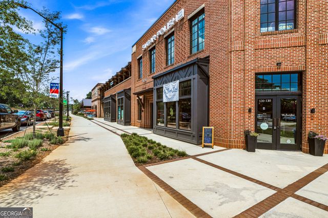 640 Farrar Court, Decatur, GA 30032