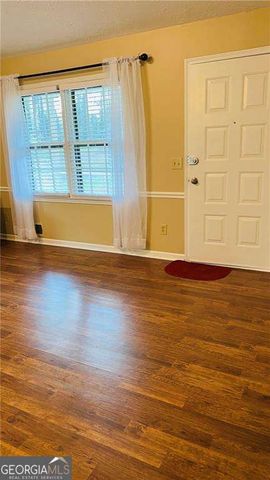 608 Wellington Court, Woodstock, GA 30188