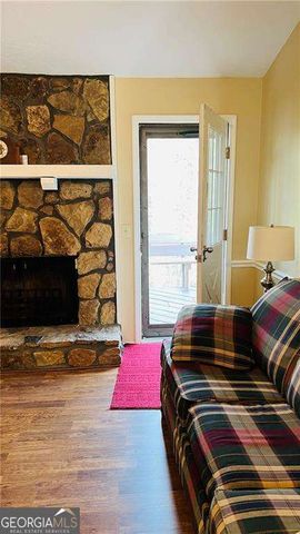 608 Wellington Court, Woodstock, GA 30188