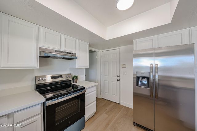 5439 W DESERT COVE Avenue, Glendale, AZ 85304