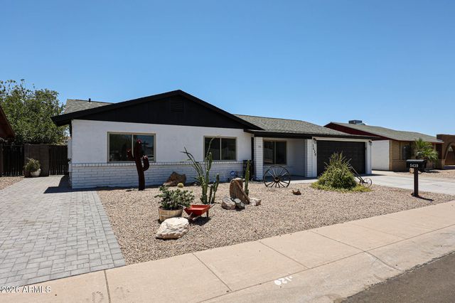 5439 W DESERT COVE Avenue, Glendale, AZ 85304