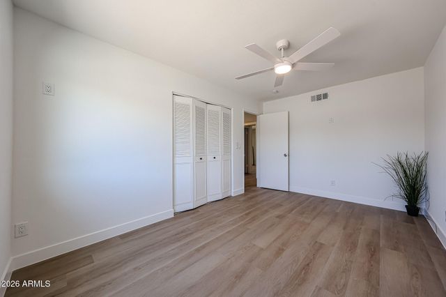 5439 W DESERT COVE Avenue, Glendale, AZ 85304