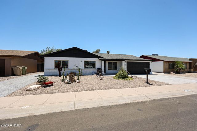 5439 W DESERT COVE Avenue, Glendale, AZ 85304