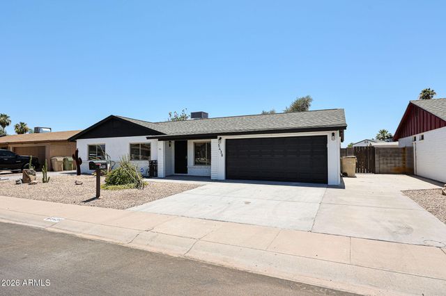 5439 W DESERT COVE Avenue, Glendale, AZ 85304