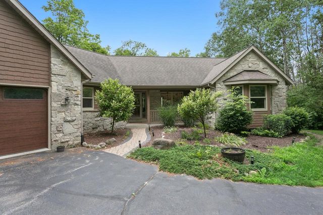 14900 LAX CHAPEL ROAD, Kiel, WI 53042