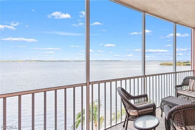 2745 1st ST 604, Fort Myers, FL 33916