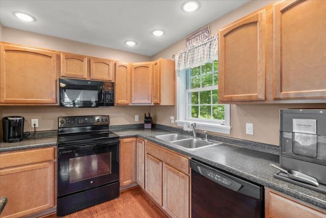 123 Meadow Lane, Highgate, VT 05459