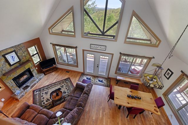 156 Flat Rock Spur, Blairsville, GA 30512