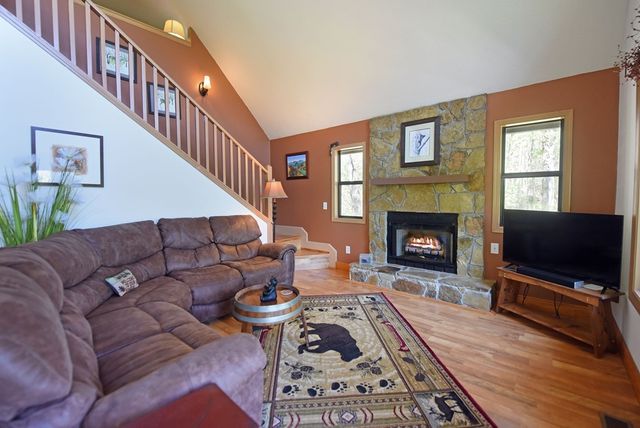 156 Flat Rock Spur, Blairsville, GA 30512
