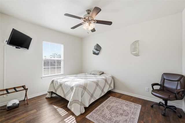 312 N Houston Street, Lorena, TX 76655