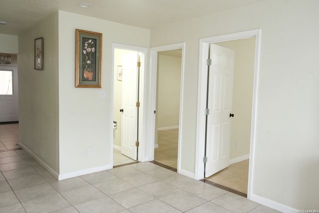 815 BRADY BLVD, San Antonio, TX 78207