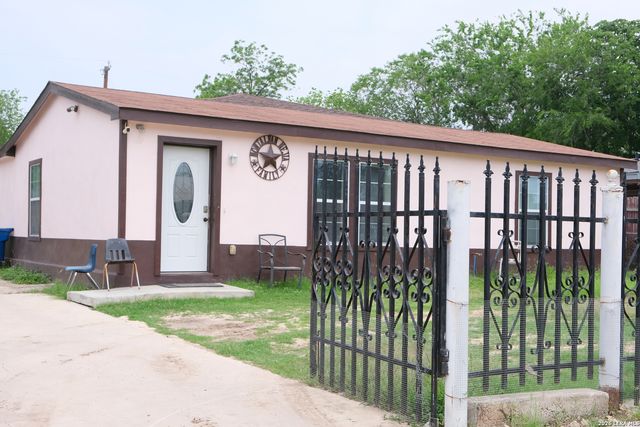 815 BRADY BLVD, San Antonio, TX 78207