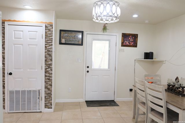 815 BRADY BLVD, San Antonio, TX 78207