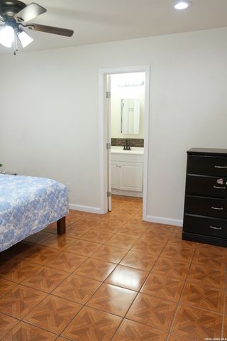 815 BRADY BLVD, San Antonio, TX 78207